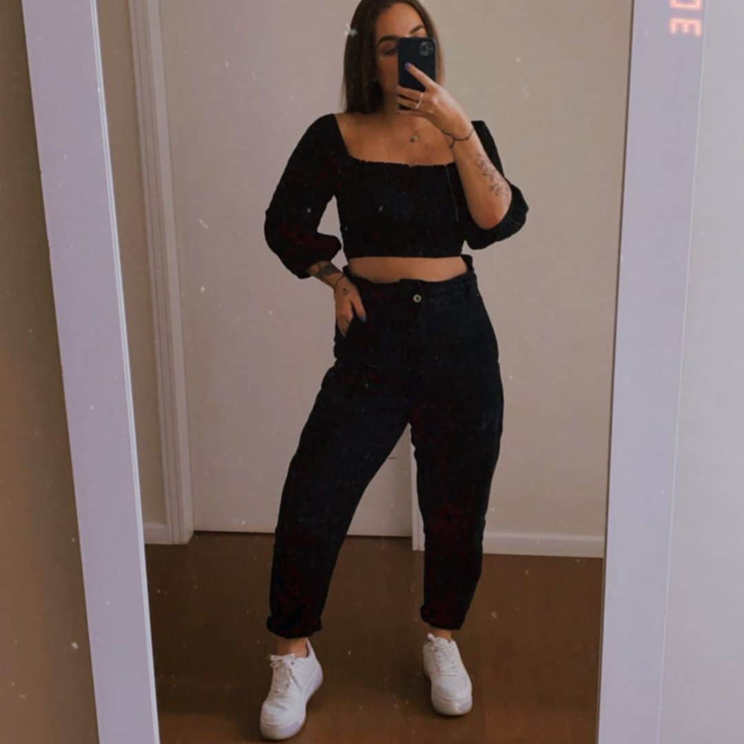 Bruna Unzuetaのインスタグラム：「🔥🔥」