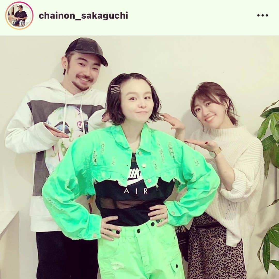 misoNosukeさんのインスタグラム写真 - (misoNosukeInstagram)「. . 二度目の緊急事態宣言により 坂口くんをお祝い出来ず（参加できず）  めちゃくちゃお世話になってるのに！ 申し訳ない…  ↓  #Repost @chainon_sakaguchi with @make_repost  misono さんが 新しい仕事の打ち合わせでご来店！！  関西在住のヘアメイクさんを探されていたので まずはお試しで  うちの @moe_chainon が ヘアメイクを担当させて頂きました😁  打ち合わせもバッチリできたし 2021年が楽しみです！！  そしてスタッフに 大量の差し入れまで😭   @tamuradojou さんの焼肉たむら 最高すぎます！！  misonoさん いつもお心遣いありがとうございます🙇‍♂️🙇‍♂️🙇‍♂️  #misono #たむらけんじ さん #たむけん さん #焼肉たむら　 #chainon #シェノン  #大阪美容室 #大阪美容院 #梅田美容室 #梅田美容院 #ヘアメイク #hairmake」1月25日 9時00分 - misono_koda_official