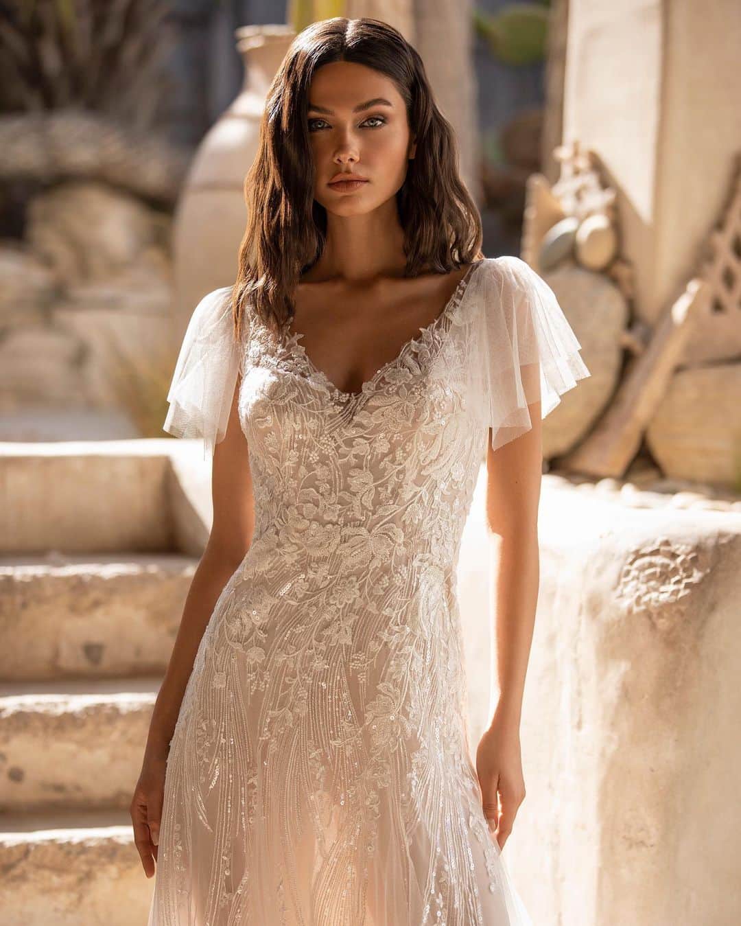 Pronoviasさんのインスタグラム写真 - (PronoviasInstagram)「Sensuality meets romance. What's your favourite style for a garden wedding? 1, 2 , 3 or 4. Dresses: Baker, Lake, Hunter and Hedren. Start looking for your dream gown from home with a video virtual appointment with one of ou bridal stylists. Click on the link in bio to book your appointment. #Pronovias」1月25日 20時51分 - pronovias