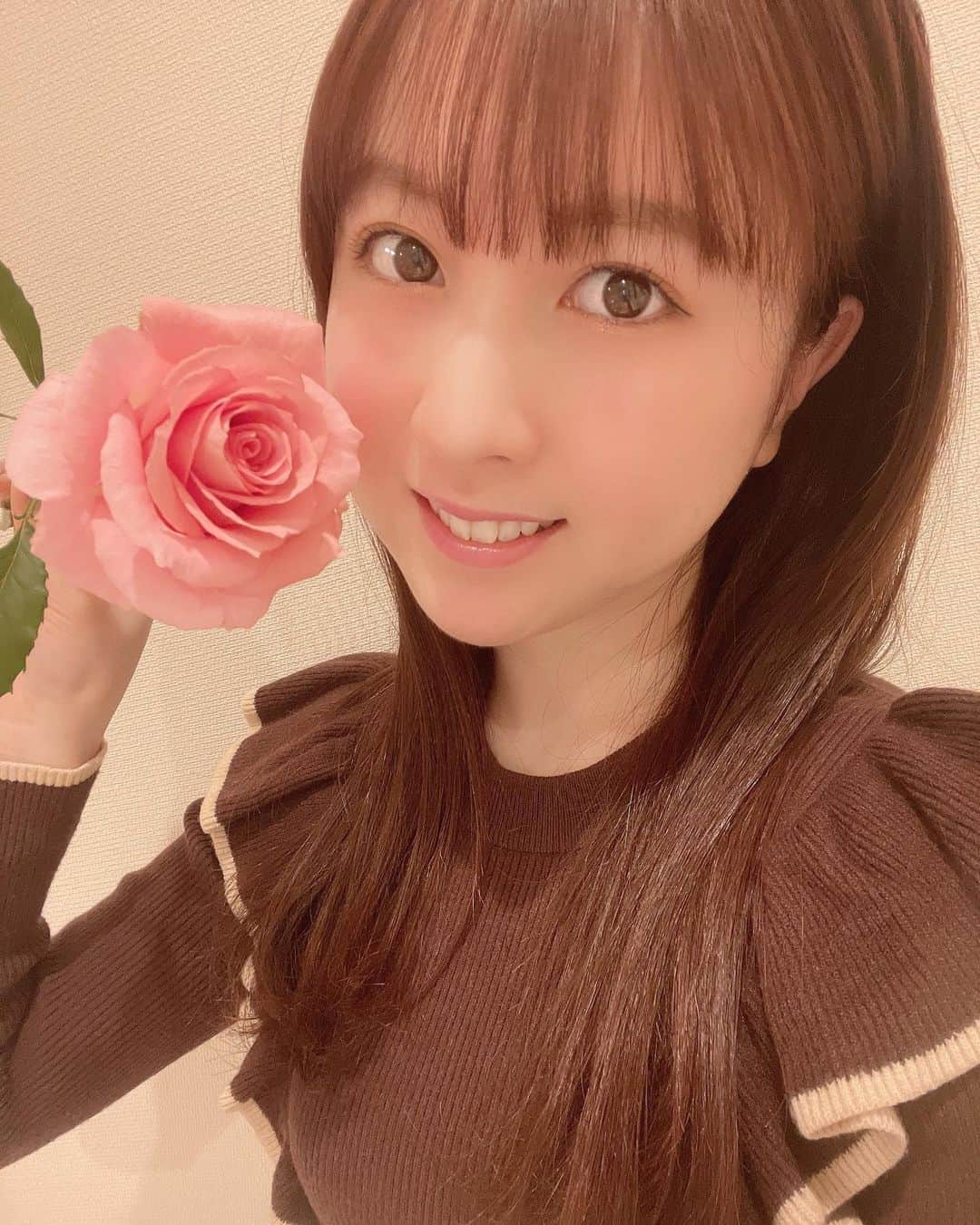 永野芹佳さんのインスタグラム写真 - (永野芹佳Instagram)「🌹♡🌹♡🌹」1月25日 21時05分 - iroziro_serika