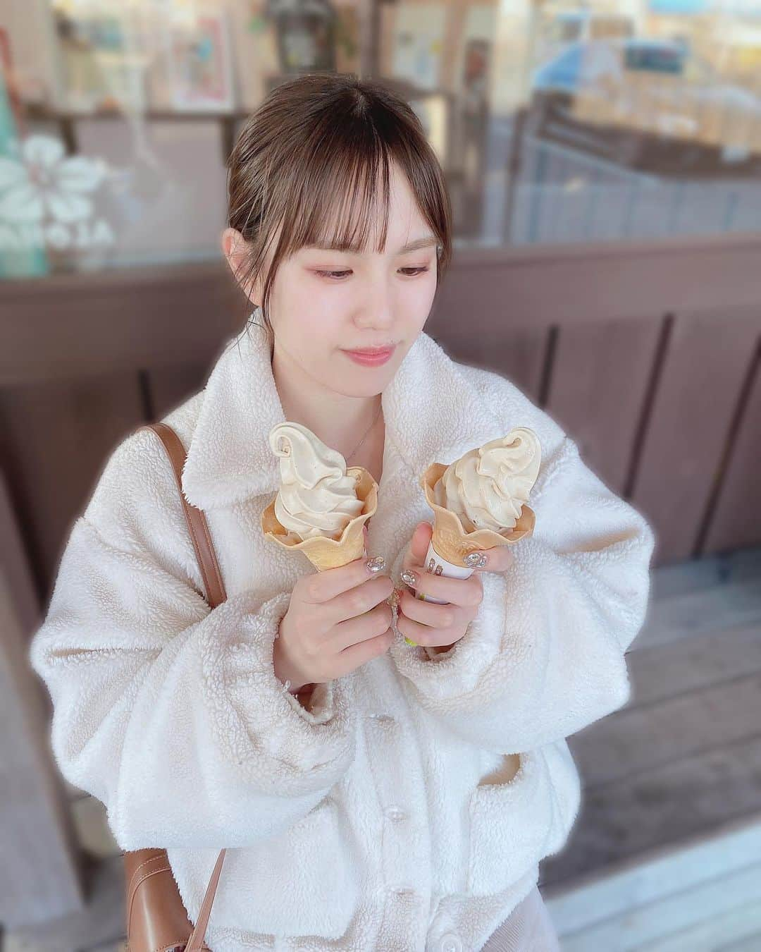 夢咲りりあのインスタグラム：「୨୧ 千葉県には濃厚で美味しいピーナッツソフトクリームがあります🥜 #千葉県 #千葉 #千葉スイーツ #ソフトクリーム #ピーナッツソフト #ピーナッツソフトクリーム #アイドル」