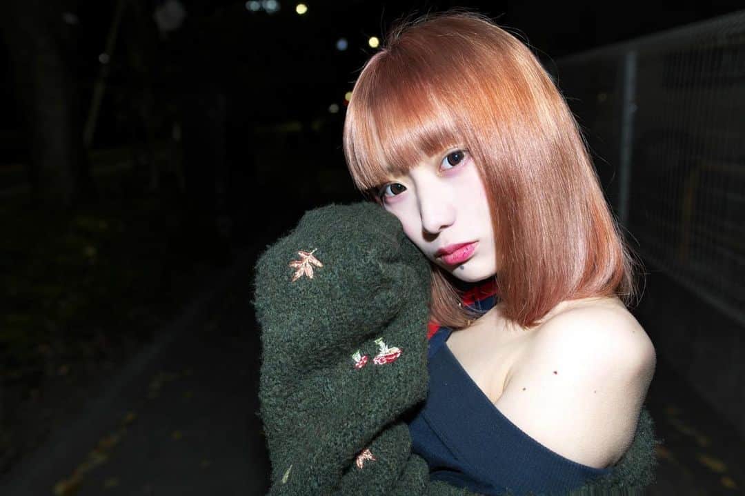 麻衣愛のインスタグラム：「たまにヤキモチ妬かせたくてわざと冷たくしたりとか  ﻿ ﻿ #ひめかわいい #最凶ロック　#グラビア　#グラビア﻿ #グラドル　#ひめかわいい　#portrait﻿ 🇺🇸 #Cosplayer #Idol #Model #follow  #follome #Japanese ﻿ #kol ﻿ ﻿ 🇨🇳 #自拍　#角色扮演 #偶像 #模型 可爱 #关注  #关注我 #关注者 #日语 ﻿ ﻿ ﻿ 🇰🇷 #셀카 #코스프레 #아이돌 #모델 #귀여운 #팔로우 #나를따르라」