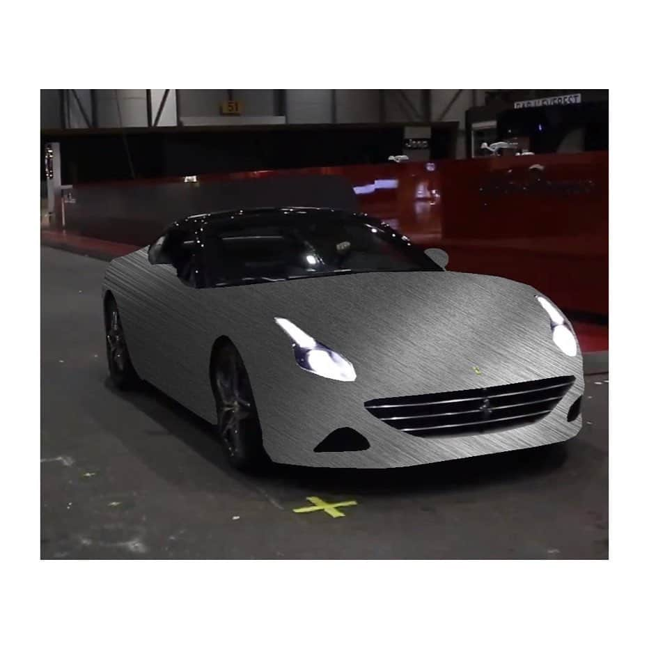 ジュリアン デイヴィッドさんのインスタグラム写真 - (ジュリアン デイヴィッドInstagram)「In 2016 I was approached to work on a concept for the Ferrari California T type 149. I designed this 2 versions:  Black Irridescent and Aluminium. Both were complete with my Palm Tree Pattern Interior and the famous Ferrari “Prancing Horse” which I made a pixelated version of and used on the front radiator grille and at the back and of course on the main logo ; ) An article about the project got published in UK’s official Ferrari Magazine. 7 slides on the project above.」1月25日 13時17分 - davidjulien