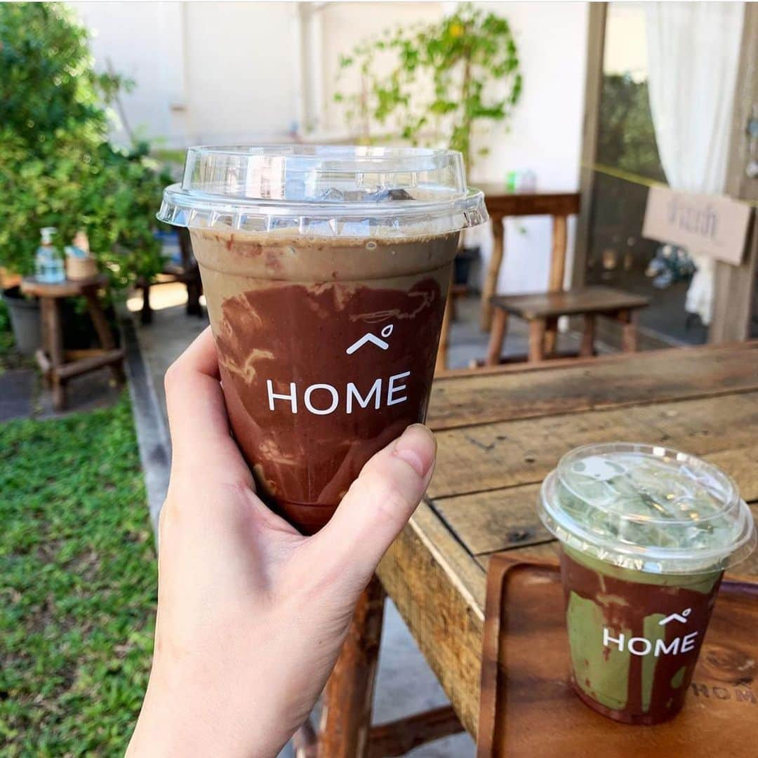 tealilycafeさんのインスタグラム写真 - (tealilycafeInstagram)「HOUJICHA x CACAO LATTE  ความผสมผสานที่ลงตัวของ ชาเขียวคั่วไหม้และโกโก้ อยากให้ทุกท่านได้ลองชิม มีให้เลือกทั้ง matcha และ houjicha นะคะ  สามารถสั่งซื้อที่หน้าร้านหรือ online ได้ที่  https://wongn.ai/5bra  #homematcha」1月25日 13時48分 - home.matcha