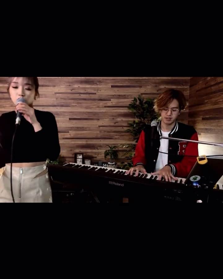 のインスタグラム：「New Cover  Dynamite ／BTS acoustic ver  key. @riki_hisamitsu  camera @hirorstw   #RIKIMIKA#BTS#dynamite#cover#acoustic#jazz#soul#funk#rb#piano#KIMIKA#久光力#歌ってみた#カバー動画#カバー#リクエスト募集中#アコースティック#ピアノアレンジ」