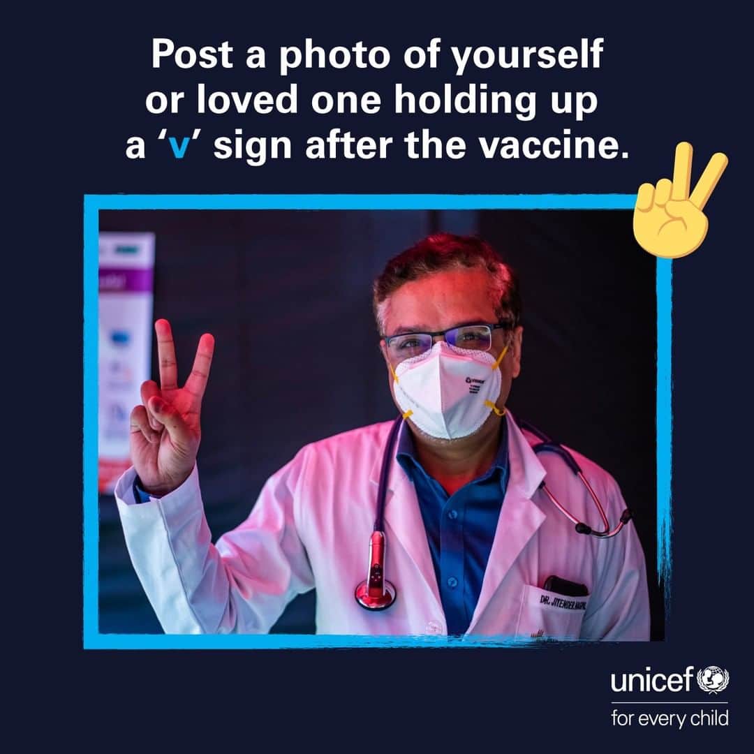 unicefさんのインスタグラム写真 - (unicefInstagram)「Tag a family member or friend who has received a COVID-19 vaccine.   ✌ for #Vaccinated.」1月25日 14時15分 - unicef