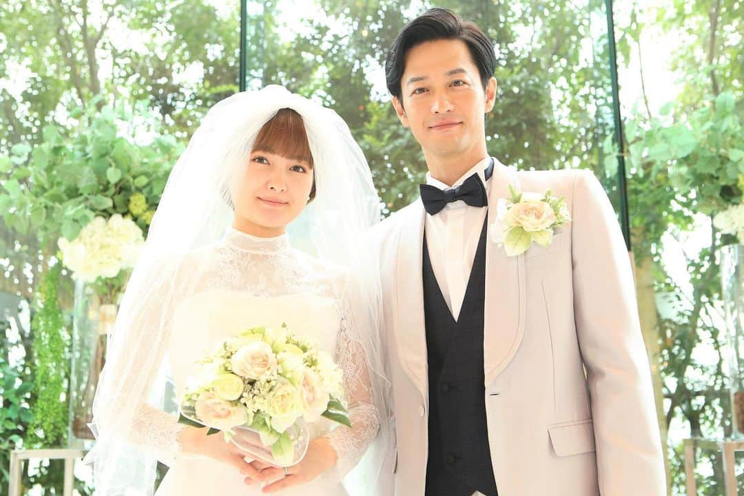 「年の差婚」ドラマイズム【公式】さんのインスタグラム写真 - (「年の差婚」ドラマイズム【公式】Instagram)「. ／ #年の差婚 ㊗️放送局追加のお知らせ🥺💗 ＼  新たに5月から #RKK #熊本放送  でも放送が決まりました〜👏✨ (放送日は確定次第ドラマホームページにて！)  そして今夜は #MRT #宮崎放送  にて第1話スタートです🥰🎶 ショーン役の #吉野北人 さんの出身地🐢  #年の差婚 にて色々ご感想聞かせてくださいね💌✨  5話はこちらから🐧☞https://tver.jp/corner/f0065757  #葵わかな #竹財輝之助 #松本若菜 #小野寺晃良 #吉野北人 #河井青葉 #徳井優 #吹越満 #原因は自分にある。 #hankun  #ほっこりキュン #女装男子 #女装  #おかわり年の差婚 #イケオジ晴海さん #ショーンキュン」1月25日 14時34分 - toshinosakon_mbs