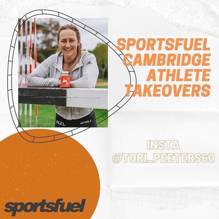 Tori Peetersのインスタグラム：「A day in the life of @tori_peeters60  ⠀ ■ Make sure you give @sportsfuel_cambridge a follow to check out what I get up to tomorrow throughout the day.⠀ ⠀ ■ Drop a comment below about what you would be interested to see and know about me and/or my training ⠀ ⠀ 💁🏼‍♀️☕️🥜🍌🏋🏼‍♀️💪🏽🥑🥬🍳🕶🏖⠀」