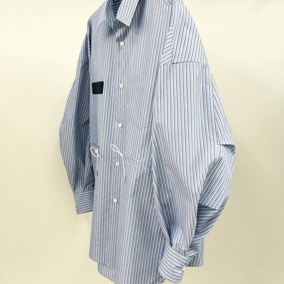 のインスタグラム：「21SS FUMITO GANRYU 1st Delivery has arrived at ELIMINATOR. . ▪︎Mods Shirt Color : Blue Stripe  Price : ¥39,000 ( without tax ) . #fumitoganryu #ganryu #aikamoshita #ss21 #21ss #ss21collection #military #art #function #newcollection #eliminator #tokyo #daikanyama #mensfashion #menswear #mensselectshop #highsnobiety #instastyle #instafashion #japanesedesigner #fashion #highfashion」