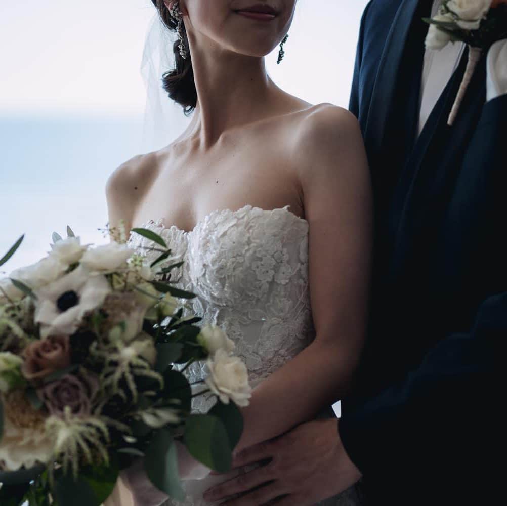 NOVARESE Dress Officialのグルメインスタ