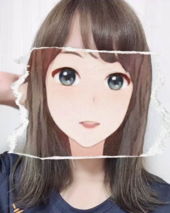 中嶋ユキノのインスタグラム：「髪、15センチくらい切ったよー💇🏻‍♀️💇🏻‍♀️  あまり変わらないように見えて、 ここ数年で一番短い☺️☺️☺️  今の写真アプリがすごすぎて、もはや誰だかわからない😂  #中嶋ユキノ #髪切った #断髪」