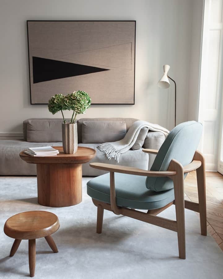 のインスタグラム：「With FSC certified wood from sustainably managed forests, the Fred™ Lounge Chair designed by Jaime Hayon is a beautiful, eco-conscious design choice  Photo by @jgoodfoto og @fredrikkarlssoninteriors」