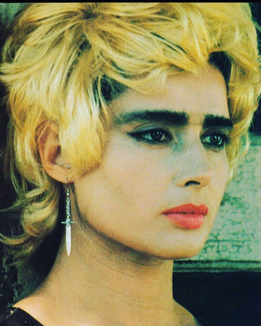 ノーマン・リーダスのインスタグラム：「🦋」