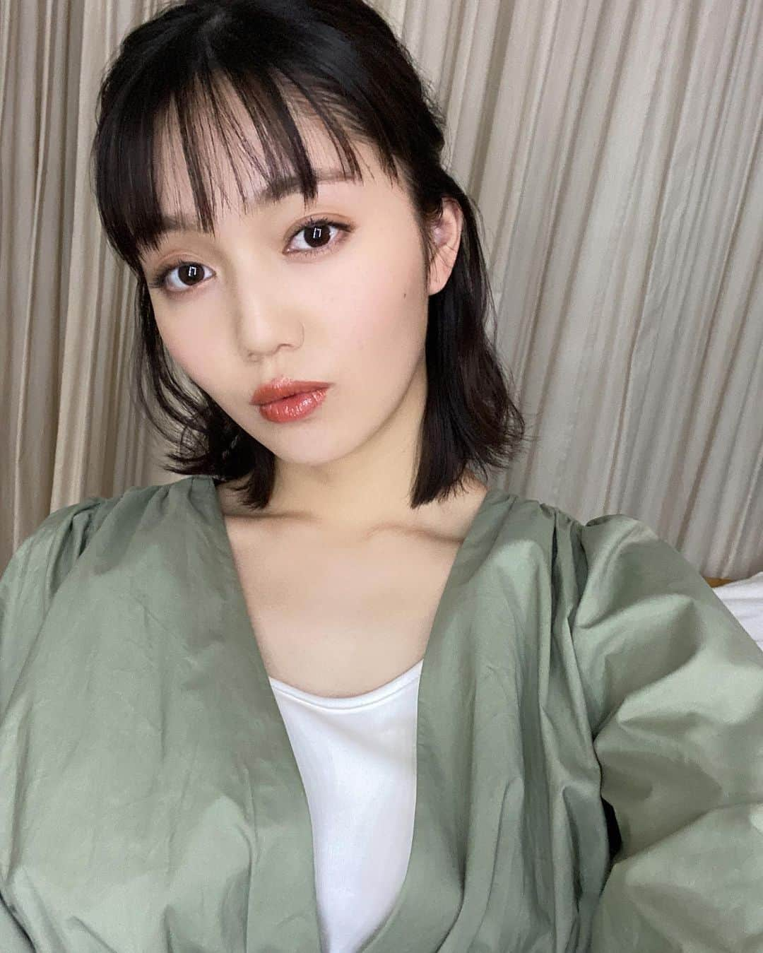 松川菜々花さんのインスタグラム写真 - (松川菜々花Instagram)「😘 #韓国ヘア #韓国ネイル　#韓国風ヘア」1月25日 17時03分 - matsukawa__nanaka