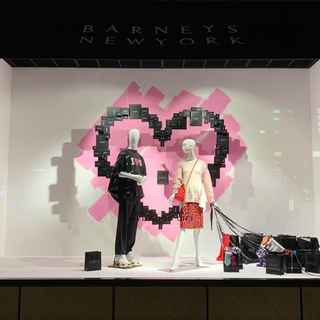 BARNEYS NEW YORKのインスタグラム