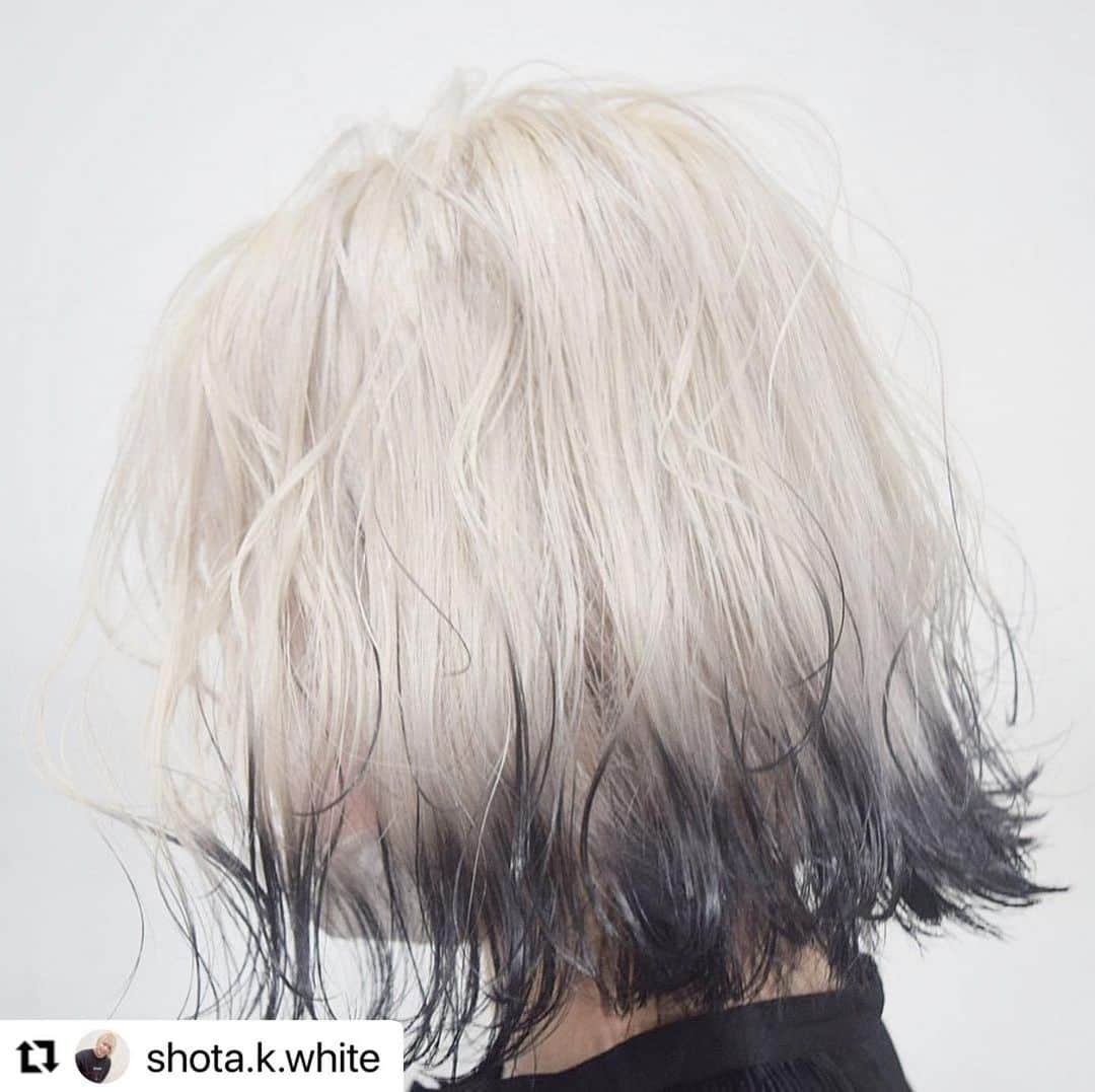 マテリア公式アカウントさんのインスタグラム写真 - (マテリア公式アカウントInstagram)「#Repost @shota.k.white with @make_repost ・・・  ﻿ 素敵なカラーデザインですね！  リポストさせて頂きます。  #マテリア #materia #ヘアカラー #haircolor #外国人風カラー #外国人スタイル  #サロンカラー　#saloncolor #バレイヤージュ　#balayage #ハイトーンカラー　#hightone  #デザインカラー　#designcolor  #color #hair #ルベル #lebel　 #タカラベルモント #takarabelmont #stay_creative  #ステイクリエイティブ #クリエイティブを続けよう」1月25日 17時59分 - materia_lebel