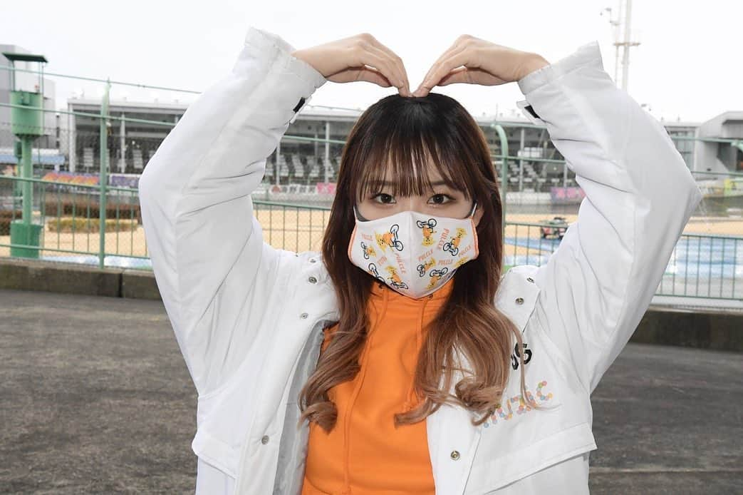 ゆわさんのインスタグラム写真 - (ゆわInstagram)「heart. 🧡」1月25日 18時08分 - yuwa_rosario