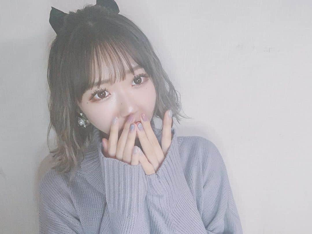 桑名利瑠のインスタグラム：「. . . 🤍🤍🤍 girly... . . . #fashion #code #girly #followｍe #followforfollowback #makeup #make #l4l #selfie #selca #instafashion #instagood #instalike #photooftheday #リボンアレンジ #ハーフアップ #hairstyle #ヘアアレンジ #パステル」