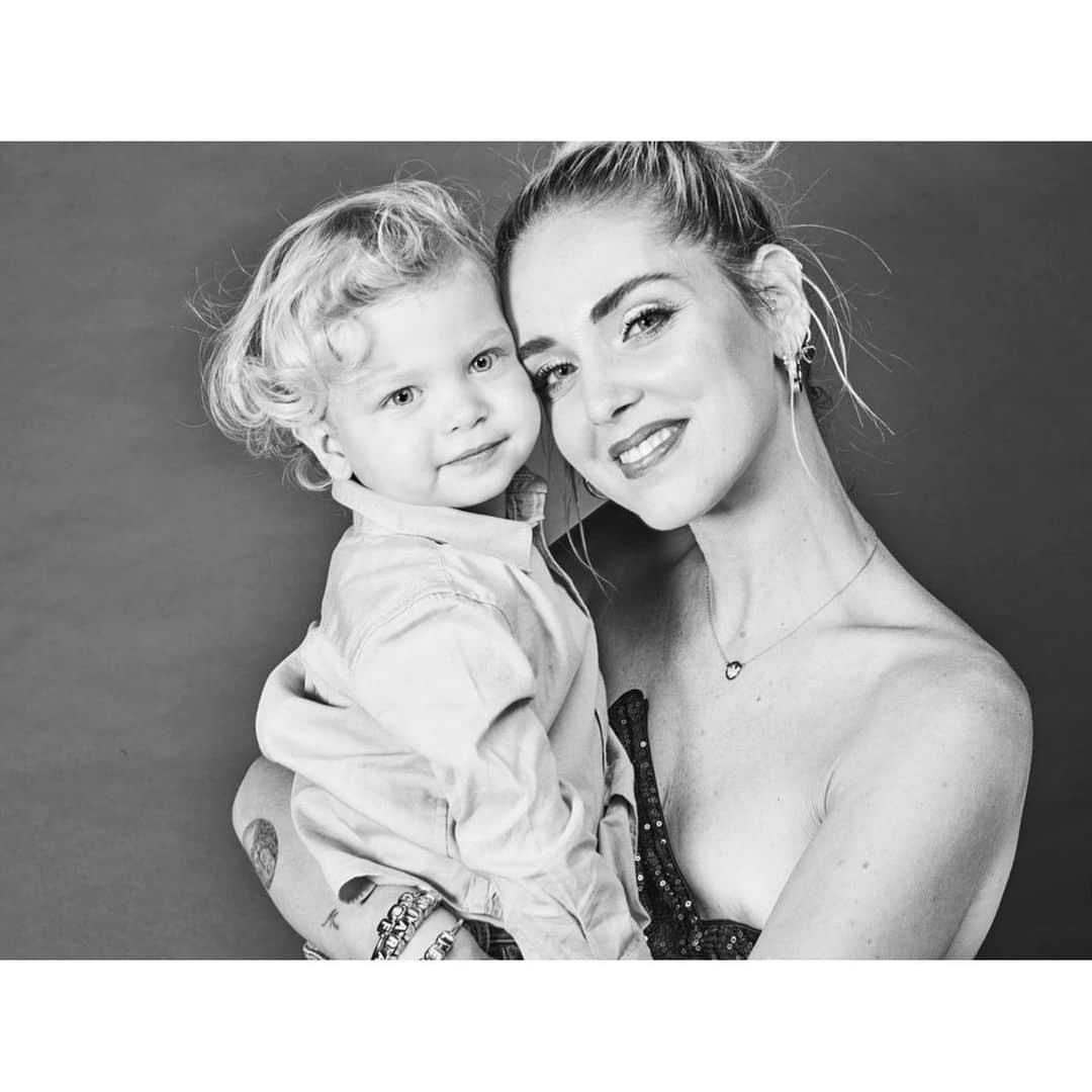 キアラ・フェラーニさんのインスタグラム写真 - (キアラ・フェラーニInstagram)「One year ago today 🙏🏻 He was such a baby compared to now 🥰」1月25日 18時12分 - chiaraferragni