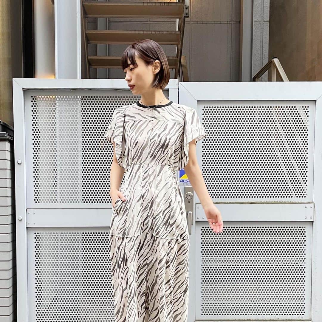 MIDWEST TOKYO WOMENさんのインスタグラム写真 - (MIDWEST TOKYO WOMENInstagram)「@photocopieu  . KIM 4POCKETS DRESS FOR SUMMER ¥75,000(+Tax) (サイズ36着用) . #photocopieu #フォトコピュー #onepiece #ワンピース #21ss #midwest_official」1月25日 18時29分 - midwest_tw