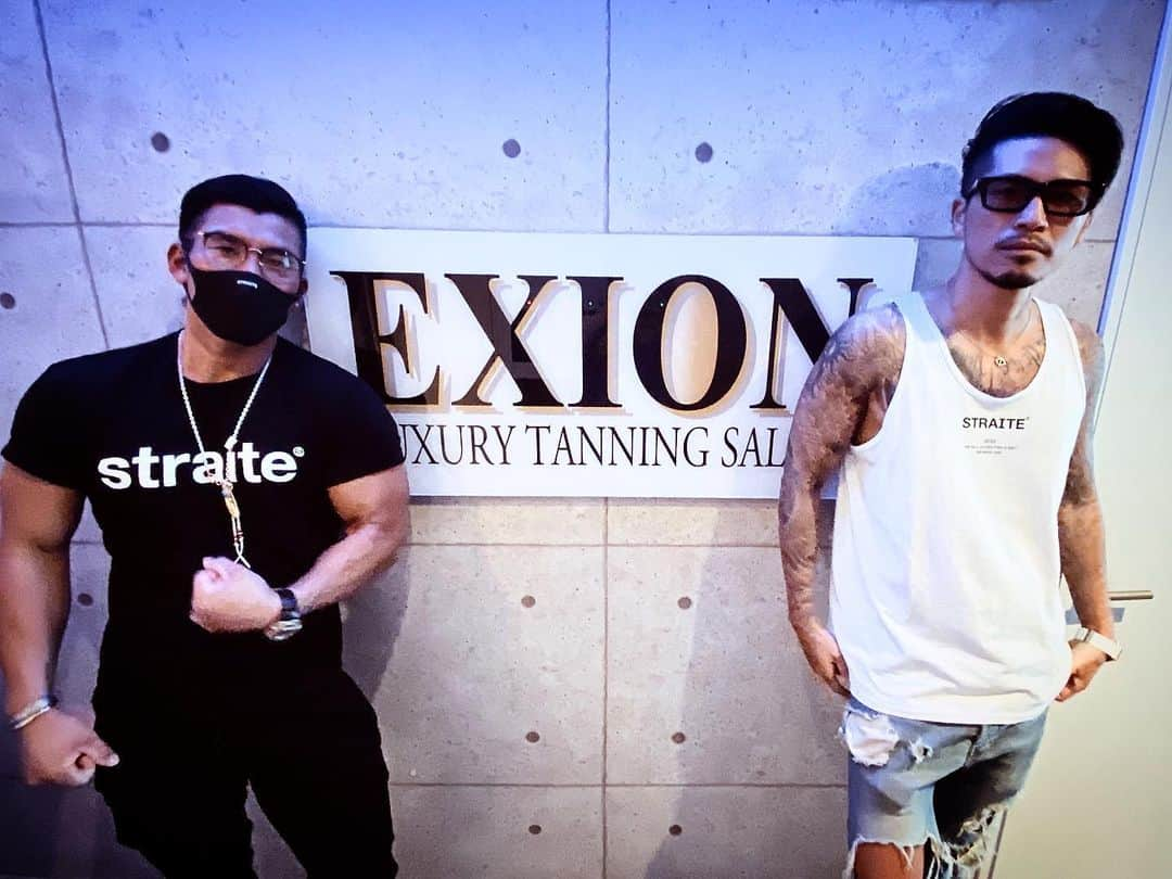 DJ ACEさんのインスタグラム写真 - (DJ ACEInstagram)「☀️﻿ 外で焼けない冬こそ日サロ☀︎﻿ ﻿ #exion﻿ #tanning﻿ #男は黒肌 #撮影」1月25日 18時54分 - ace1djace