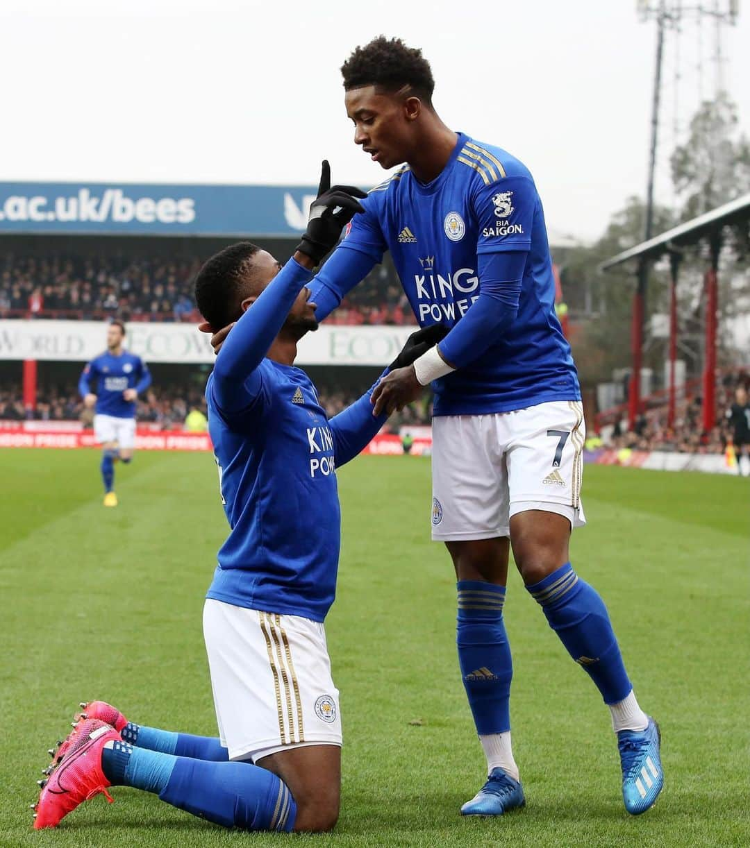 レスター・シティFCさんのインスタグラム写真 - (レスター・シティFCInstagram)「24 January, 2021: Brentford 1️⃣ Leicester City 3️⃣   25 January, 2020: Brentford 0️⃣ Leicester City 1️⃣  #BreLei • #lcfc • #FACup • #OnThisDay」1月25日 19時53分 - lcfc