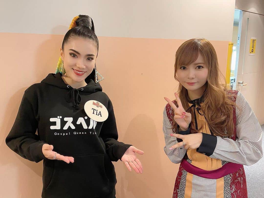 のインスタグラム：「中川翔子さんにたくさんお会いできて最高に楽しいです。😆🔥  いつも歌を聴きながら涙を流してくださり、嬉しいコメントをくださり本当にありがとうございます。  #カラオケバトル　#カラバト #THEカラオケバトル  #中川翔子」
