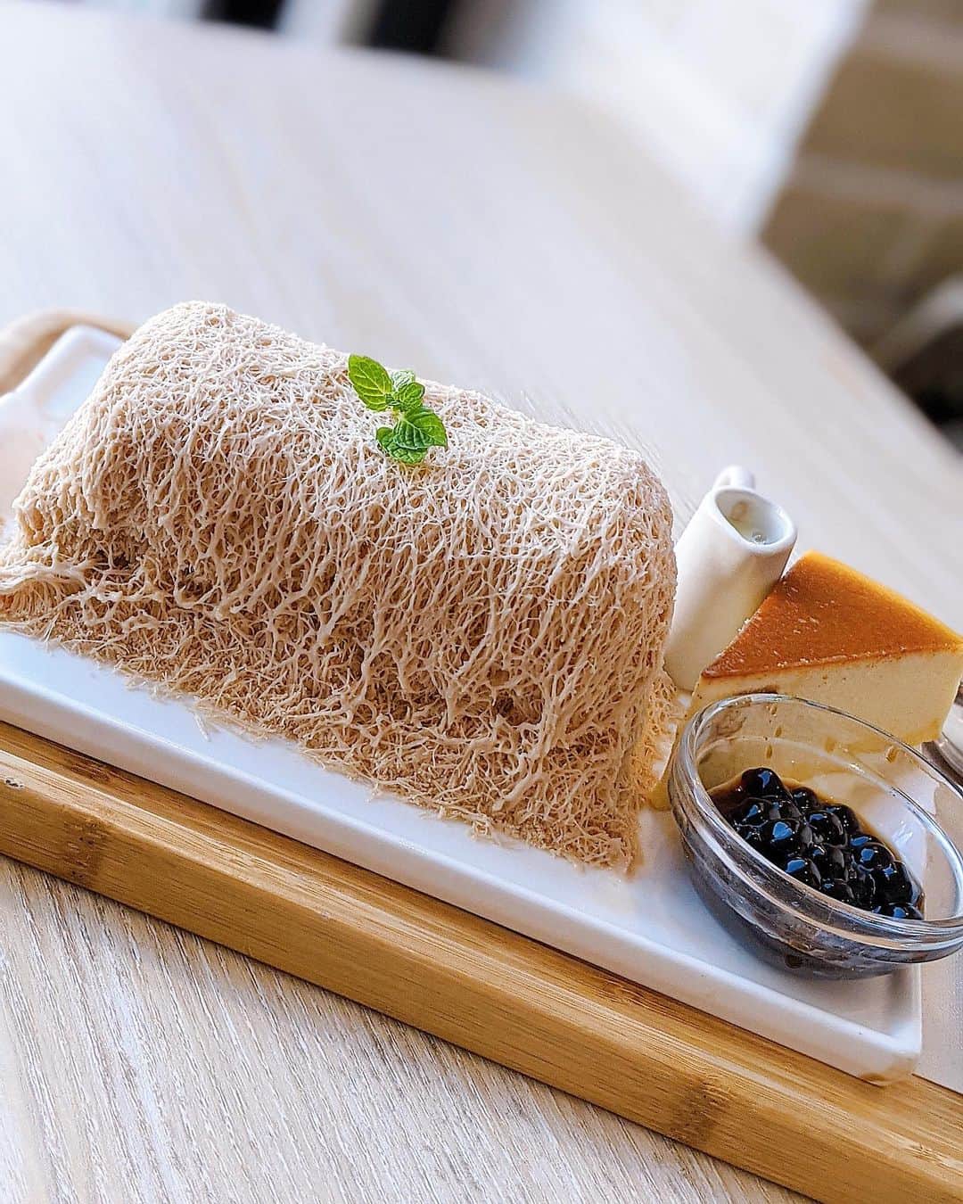 川村桃子のグルメインスタ