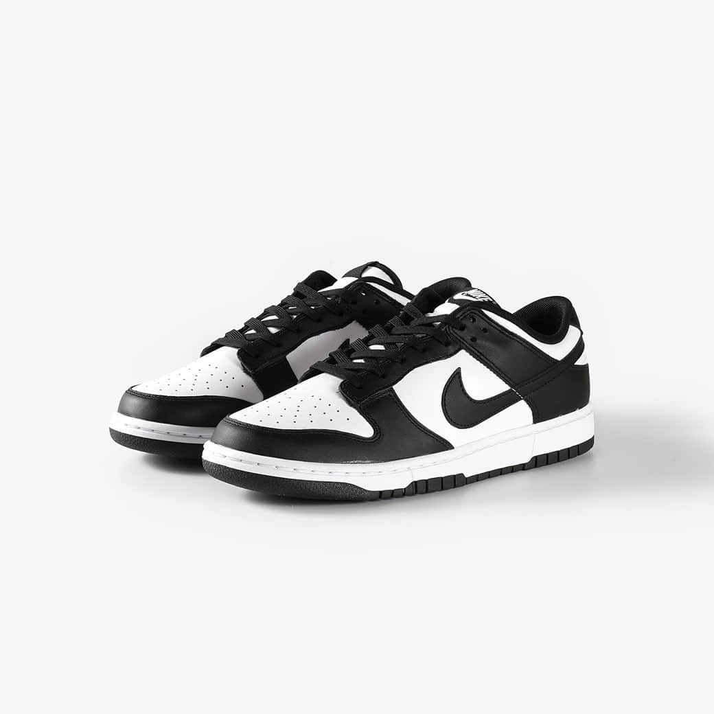 KICKS LAB. [ Tokyo/Japan ]のインスタグラム：「NIKE l "DUNK LOW RETRO" White/Black/White l Available in Store and Online Store.  #KICKSLAB #キックスラボ」