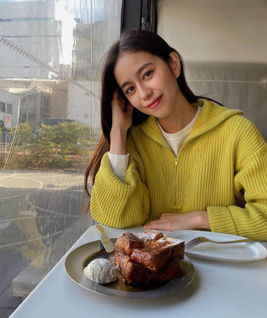 大見謝葉月のグルメインスタ