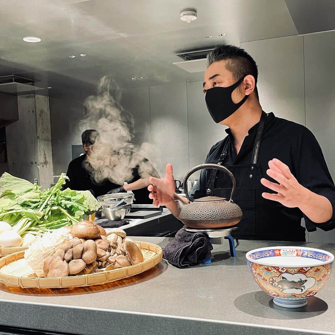 HAMADAHISATOさんのインスタグラム写真 - (HAMADAHISATOInstagram)「BREAKFAST AT THE WAGYUMAFIA’S. DURING STATE OF EMERGENCY, I WANT TO BRING BACK ALL THOSE NEWLY FOUND INGREDIENTS FROM JAPAN TOUR TO OUR BREAKFAST TABLE. IT’S SO NICE TO SEE ALL HAPPY FACES IN THE MORNING. YES WE DON’T STOP 🧘‍♂️ . #wagyumafia #breakfast #wagyumafiadistrict」1月25日 22時43分 - wagyumafia