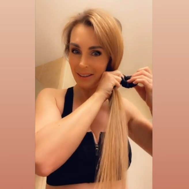 ターニャ・テイトのインスタグラム：「Do you have long hair, short hair or no hair? 👩‍🦰🧑‍🦰🧑‍🦲」