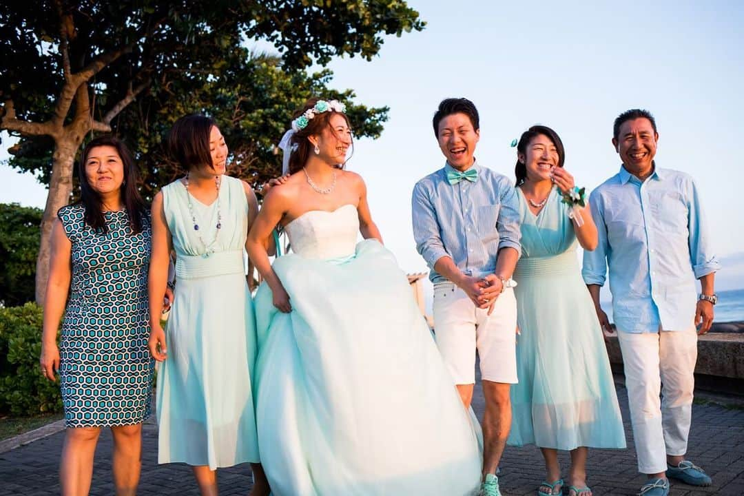 宮川杏奈さんのインスタグラム写真 - (宮川杏奈Instagram)「Kaka'ako beach park🏄‍♂️💕 . #Hawaii #hawaiiwedding  #hiltonhawaiianvillage  #ハワイ #ハワイウェディング #海外挙式 #ハネムーン #ウェディングフォト  #ウェディングドレス  #ヒルトンハワイアンビレッジ  #挙式 #海外挙式 #懐かシリーズ  #結婚記念日 #フォトツアー #ビーチフォトウェディング」1月25日 23時07分 - an1221na