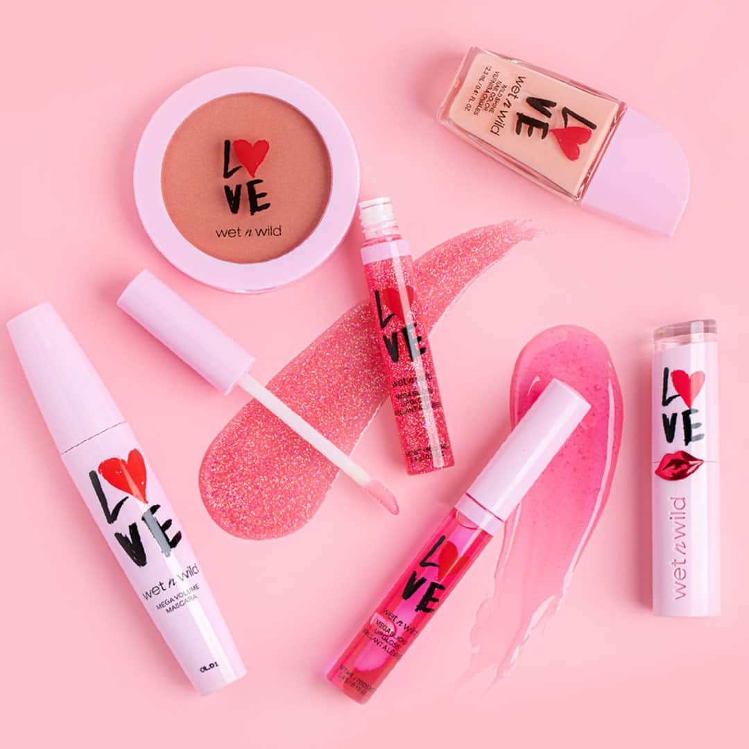 wet'n wild beautyさんのインスタグラム写真 - (wet'n wild beautyInstagram)「The basis for our Valentine's Day collection is the products you love! From lip gloss to blush to mascara, you can gift some of our most tried and true products, perfectly packaged for your Valentine 😘  Get it at wetnwildbeauty.com   #wetnwild #wetnwildbeauty #wetnwildvalentinesday #wetnwildvalentinesdaygift #makeupgift #beauty #crueltyfree」1月25日 23時45分 - wetnwildbeauty