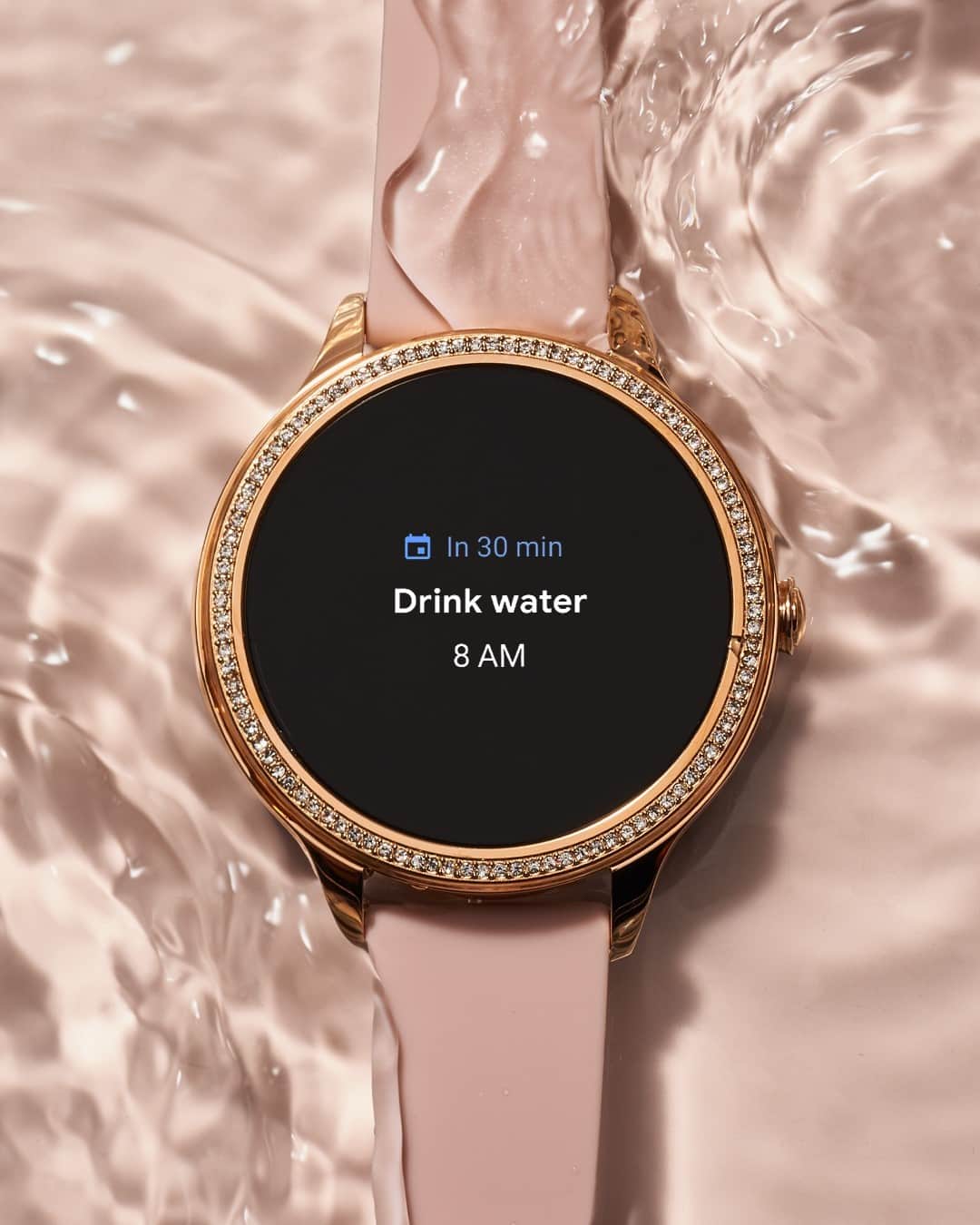 fossilさんのインスタグラム写真 - (fossilInstagram)「Our goal this week: drinking enough water. Thankfully, the Gen 5E Smartwatch is here to help.  #FossilSmartwatch」1月26日 0時05分 - fossil