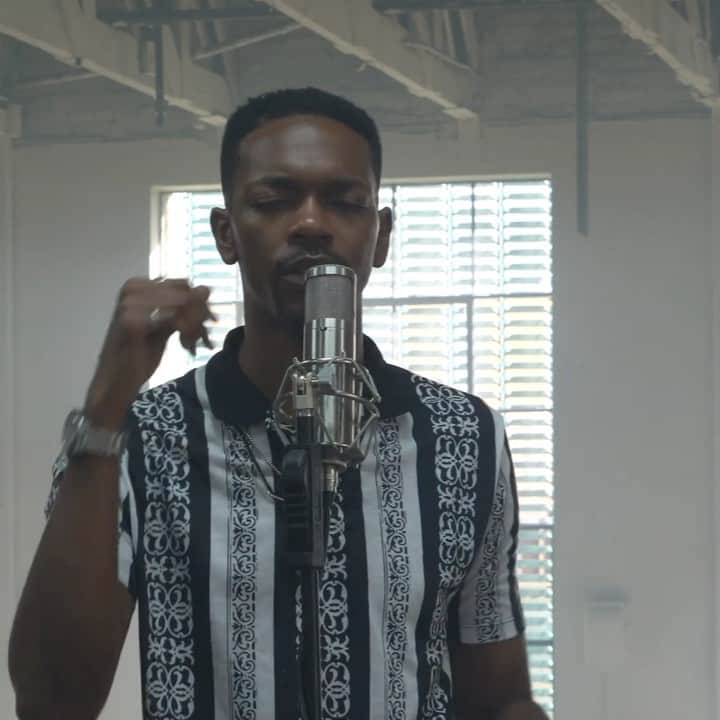 Reggie COUZのインスタグラム：「New Music 🎶  Y’all feeling it ?🔥」