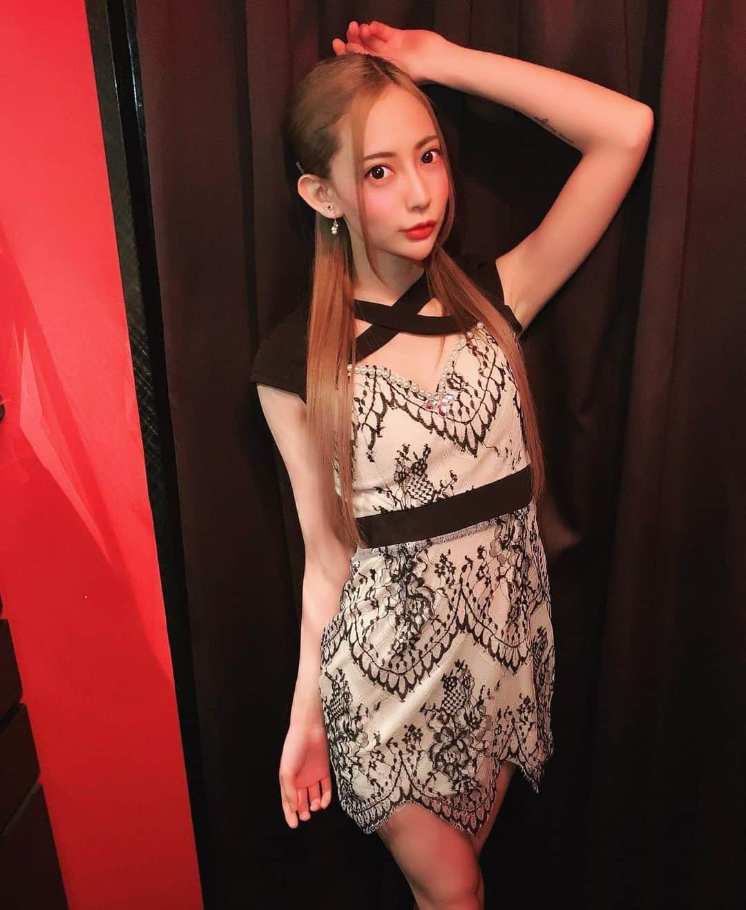 真野ゆりあさんのインスタグラム写真 - (真野ゆりあInstagram)「. 本日の出勤ドレス...👗💕 . ドレスはデイジーストア(@dazzy_official )さん🎀💗 . #ドレス  #キャバ嬢  #六本木 #六本木レッドドラゴン  #元セクシー女優  #フォロワー増やしたい  #コメント大歓迎  #dress  #code  #love  #instagood  #followme」1月26日 1時59分 - mano_yuria