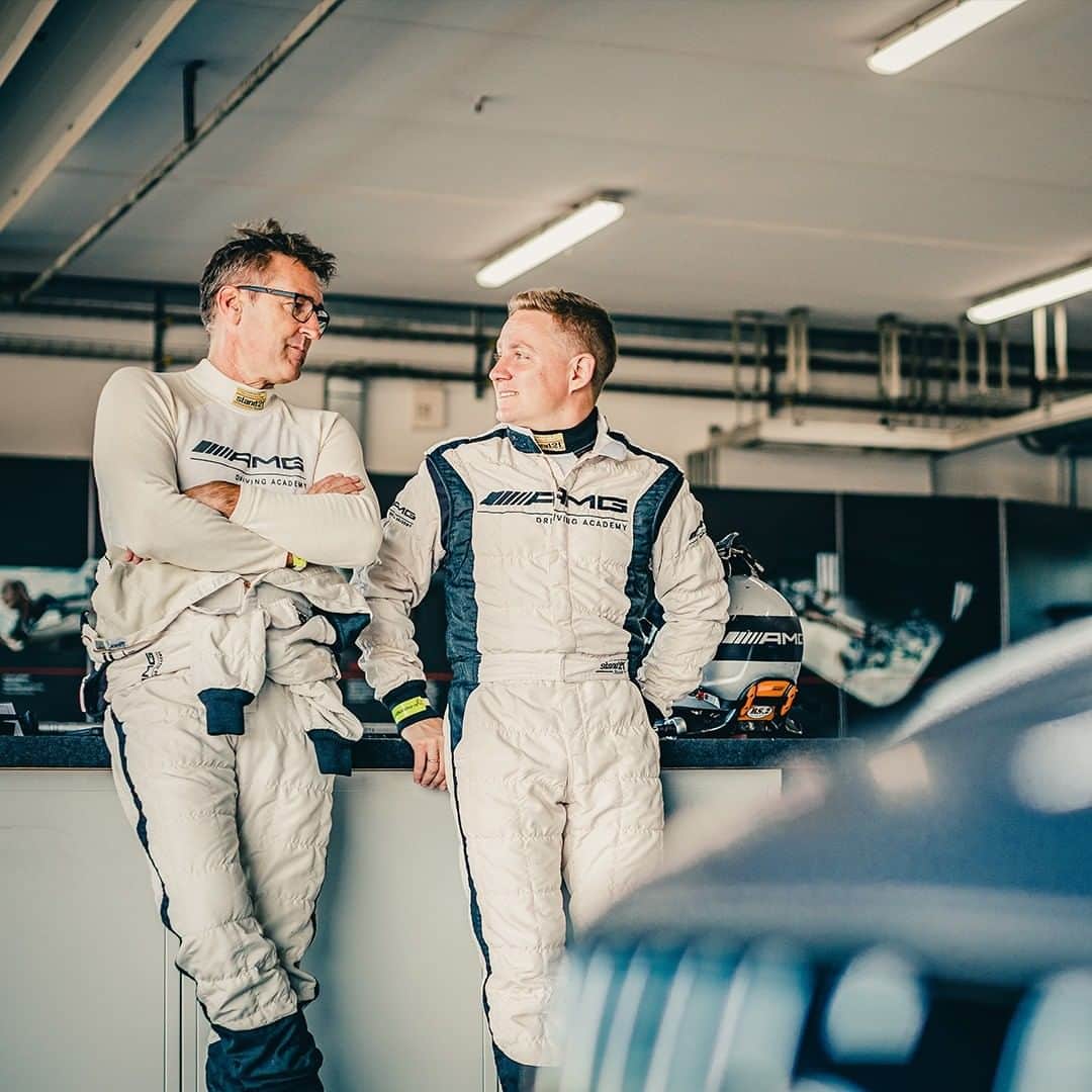 Mercedes AMGさんのインスタグラム写真 - (Mercedes AMGInstagram)「Prove your mettle under the guidance of the #MercedesAMG brand ambassadors on Europe‘s most famous race tracks. The #AMGexperiences are waiting for you – book your seat now! amg4.me/AMGExperiences2501_ig  #AMGracetracktrainings #drivingperformance #WorldsFastestFamily」1月26日 2時00分 - mercedesamg