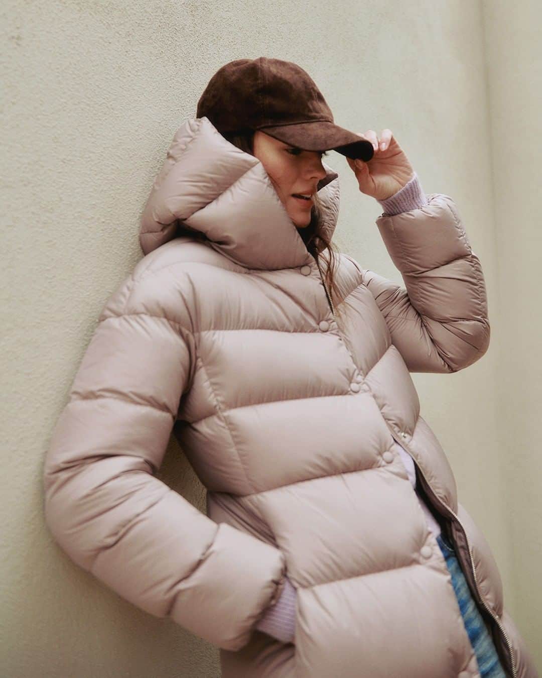 エーディーディーさんのインスタグラム写真 - (エーディーディーInstagram)「#add pink vibes: explore the fall winter collection now at a special price! Woman, man and kid garments up to 30% off.  #fallwinter #fw2020 #piumino #down #jacket  #sale #sales #downjacket  #pink」1月26日 2時00分 - addmilano