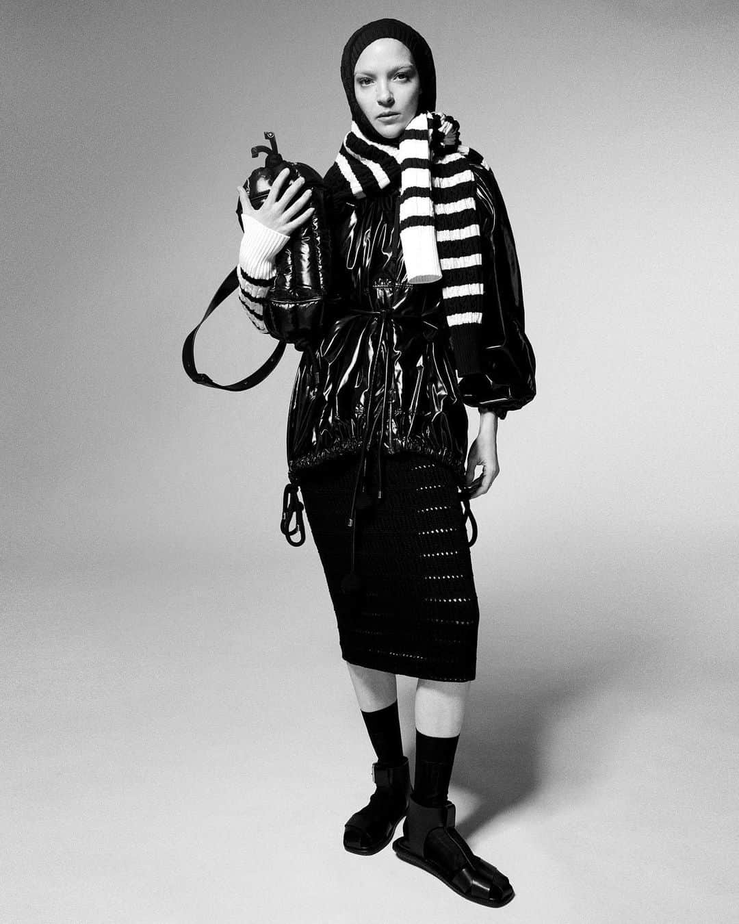 モンクレールのインスタグラム：「Extravagance is personal; a final fantasy from #MONCLER1952.  A classical attitude with a rarefied elegance defines the Moncler 1952 Woman collection. See: Extreme Moncler Laqué: Ultra puffy sleeves: Breton striped jumper. #MONCLER1952 is available in stores and on moncler.com now.  @VeronicaLeoni #MONCLERGENIUS  @MariacarlaBoscono Photography @LeaColombo Styling Sabino Pantone」