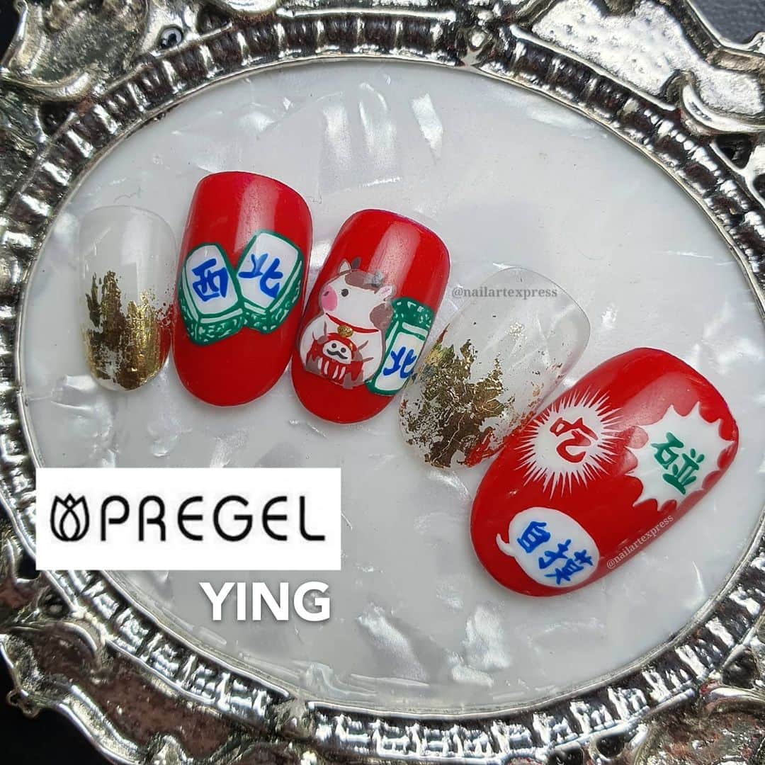 Yingのインスタグラム：「I used PREGEL MUSE M031, PREGEL Art Liner gels in White, Green, Red and Blue. Items can be purchased at @nailwonderlandsg 🤗 . Cow adapted from a greeting card at Daiso and mahjong tiles adapted from a CNY red packet print!  . 🛒 www.nailwonderland.com⁣⁣ 📍20A Penhas Road, Singapore 208184⁣⁣ (5 minutes walk from Lavender MRT)⁣⁣ .  I am currently only able to take bookings from my existing pool of customers. If I have slots available for new customers, I will post them on my IG stories. Thank you to everyone who likes my work 🙏 if you need your nails done, please consider booking other artists at @thenailartelier instead ❤  #ネイルデザイン  #ネイルアート #ネイル #ジェルネイル #nailart #네일아트 #pregel #プリジェル #nails #gelnails #sgnails」