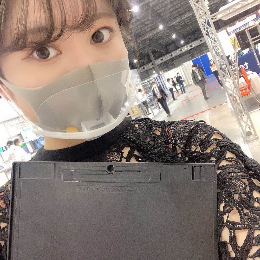 中谷彩伽のインスタグラム：「. 2021.1.20-23 スマート工場EXPO @東京ビックサイト 司会 . EXPOの司会楽しい✨ 歩いて通り過ぎる方が立ち止まって下さる瞬間、うなずいて前のめりで説明を聞いて下さる瞬間。 . あくまで主役は内容であり、自分ではない。司会や、モデル、役者をしても主役は出演者ではなく商品や作品だと思ってお仕事しています😌✨ 唯一、自分が主役になれるのはミスコンなのかな💭なんて☺️ . #EXPO #EXPO司会 #司会 #司会者 #スマート工場EXPO #ミスコン」