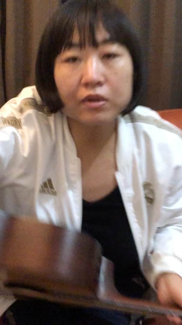 南海キャンディーズ【公式】のインスタグラム：「メロディックスで弾かせてもらった曲 矢井田さん、歌詞めちゃくちゃですみません…」