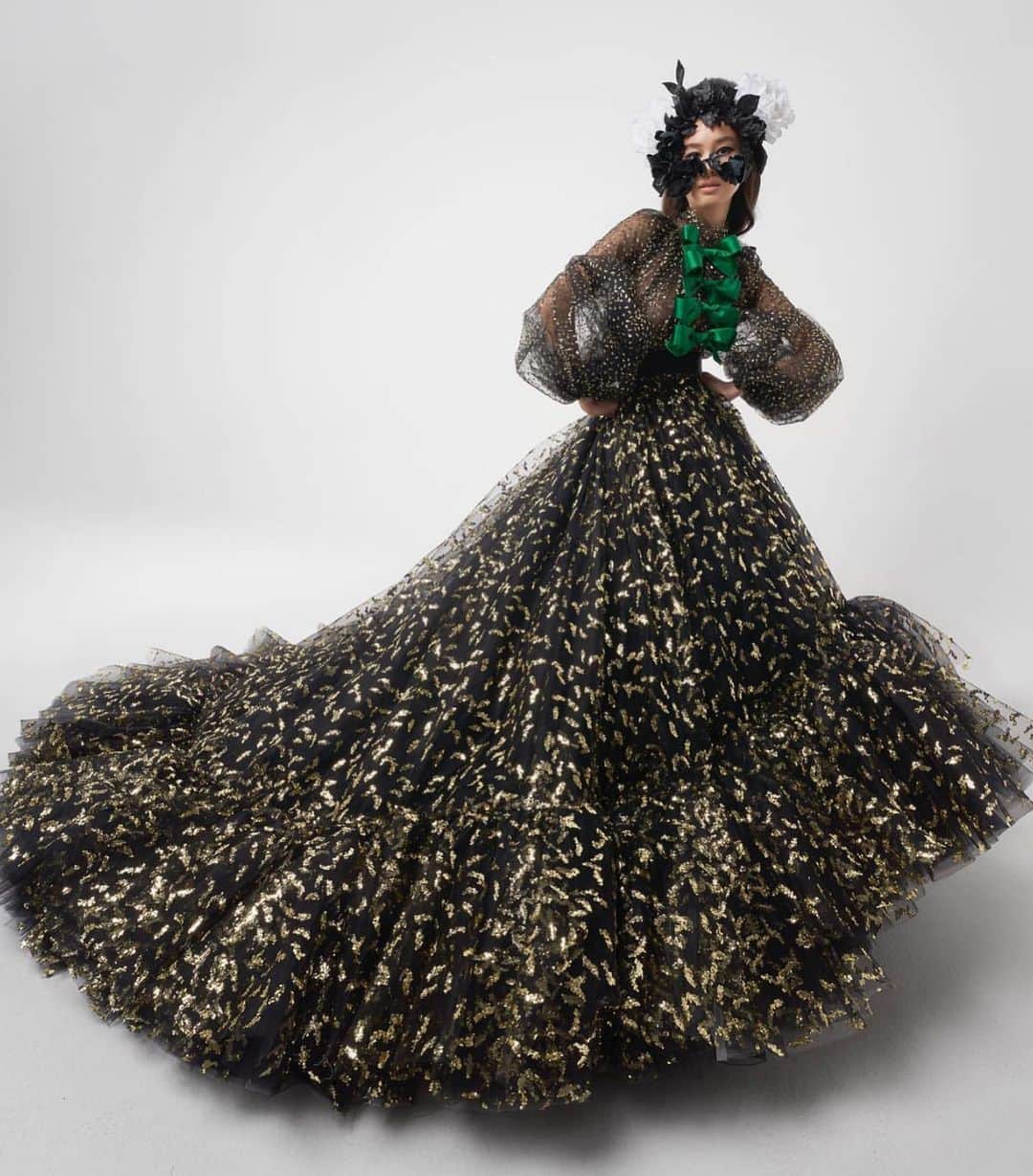 アンナ・デッロ・ルッソさんのインスタグラム写真 - (アンナ・デッロ・ルッソInstagram)「Spectacular Haute Couture S/21 @giambattistavalliparis @giambattistavalli ❤️❤️❤️」1月26日 15時55分 - annadellorusso