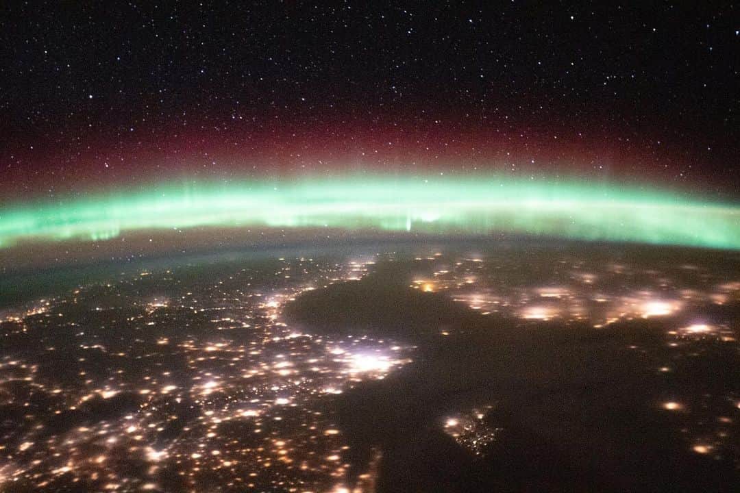 NASAのインスタグラム：「🌟 Glowing with the flow  The @ISS was orbiting about 263 miles above Romania when this photograph was snapped of the city lights of Sweden and Finland with an aurora above the Earth's horizon. The dark area in between the two Scandinavian nations is the Baltic Sea.  Did you know? Ancient Assyrian stone tablets represent the oldest known reports of auroras, dating to more than 2,500 years ago. The descriptions, written in cuneiform, were found on three stone tablets, dating from 655 B.C. to 679 B.C.  🌌Who would you want to see this magical sky with? Tag ‘em below!  Credit: @roscosmosofficial   #NASA #CityLights #Earth #Aurora #Sweden #Finland #ISS #Views #NaturalBeauty #BucketList」