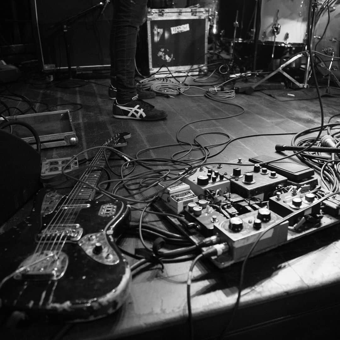 A Place to Bury Strangersのインスタグラム：「#soon   Photo by @ebruyildiz  August 1, 2019 Lincoln Hall with @idlesband  @lh_schubas   #aptbs #aplacetoburystrangers」