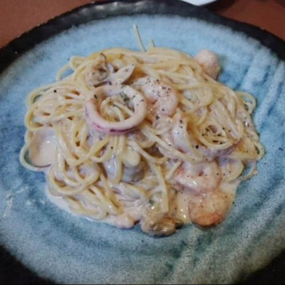 川﨑宗則さんのインスタグラム写真 - (川﨑宗則Instagram)「投げるし、跳ぶし、パスタやし！みなさんよかアイデアのコメントが📝でてるね😄ビンタがよかしぃばっかで、嬉しかど😘本番は52投稿目だから、それまで、どんどん言葉で遊んでてください。ムネプレ🎁は、衣類です。サイズはムネサイズなんで、気にしない、気にしない👏パンツ🩲では、ないよ🤣チェチェチェチェスト👹👹👹」1月26日 9時58分 - mune.kawasaki.official