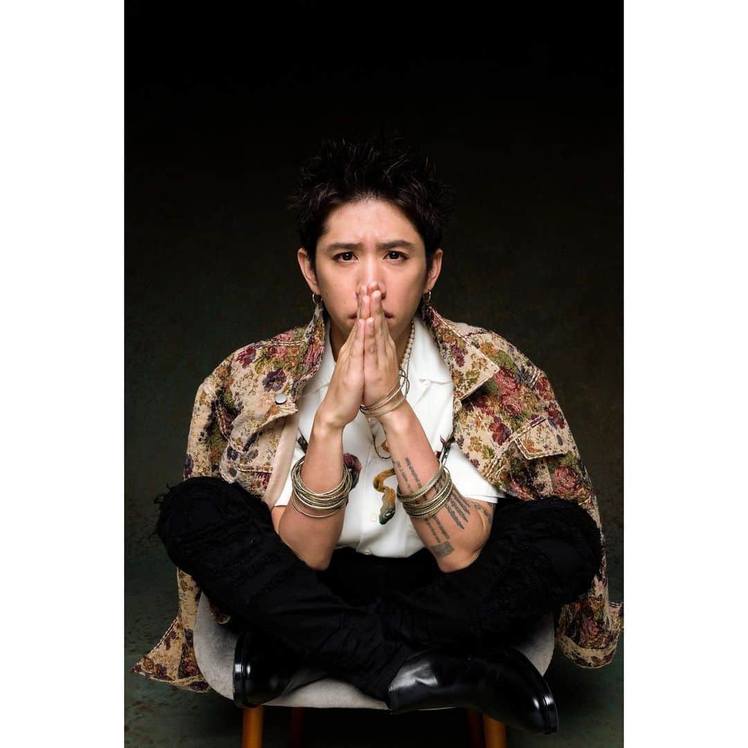 橘昌吾のインスタグラム：「デジタルカメラマガジン1月号 model @10969taka  photograph @takuya_world_official  styling @shogo_tachibana」