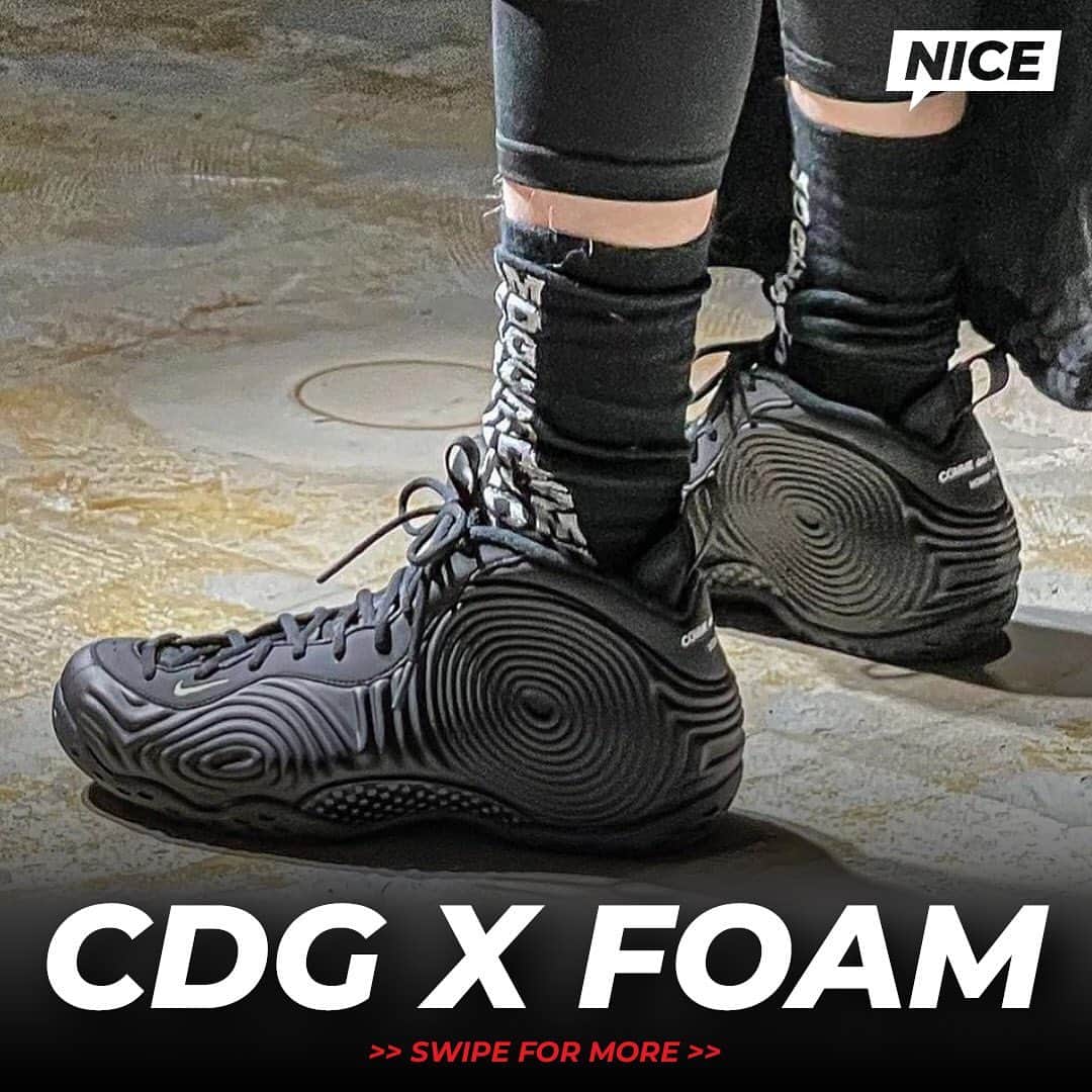 Nice Kicksさんのインスタグラム写真 - (Nice KicksInstagram)「First look at the upcoming @commedesgarcons x Nike Air Foamposite One. Are Foams back or nah?  LINK IN BIO for more info.」1月26日 11時49分 - nicekicks