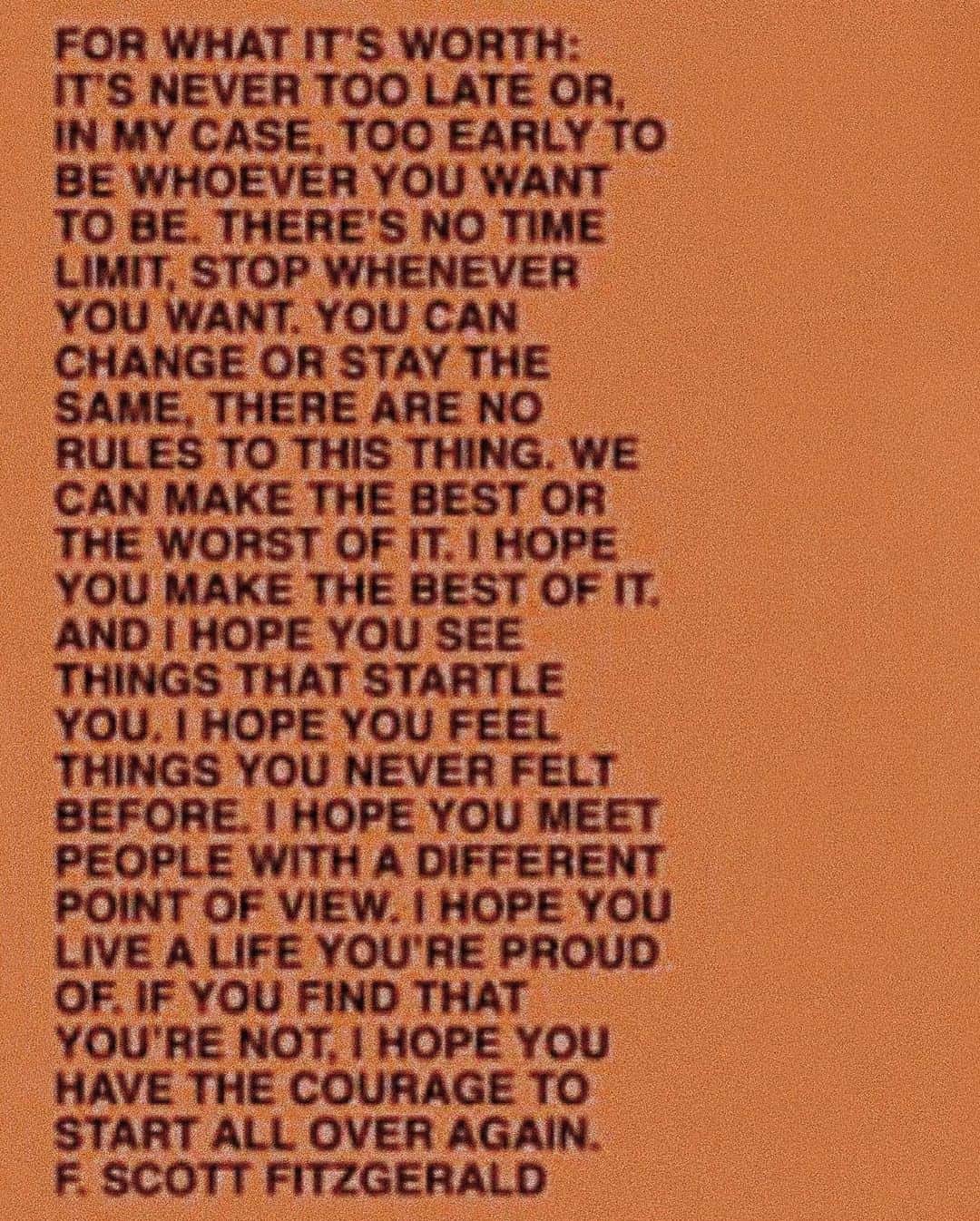 リザ・コッシーのインスタグラム：「f yeah, F. Scott • rest, restore, reinvent, reintroduce, repeat • enjoy all of your selves today」